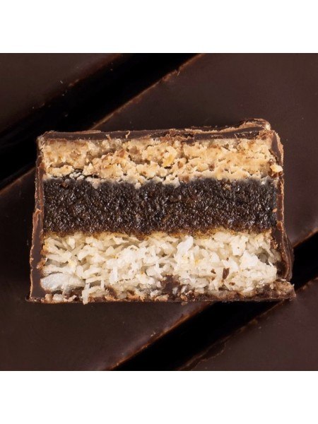 FIZI baton w polewie Coconut+ Almond,45g FIZI baton w polewie Coconut+ Almond,45g
